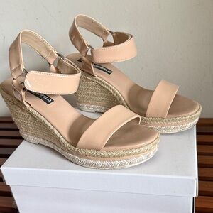Karl Lagerfeld Beige Wedge Sandals